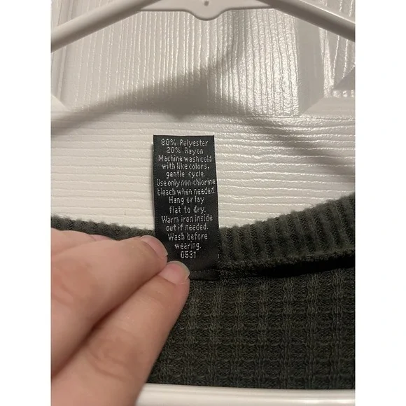 Women's Olive Green Solid Waffle Knit Tunic by Lidy S/M - Picture 4 of 7